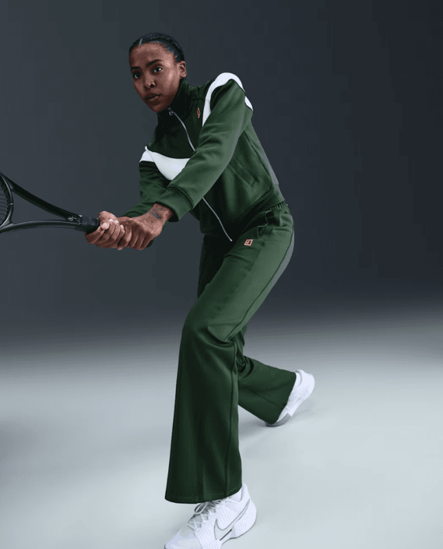 NikeCourt Heritage Windrunner Women's Mid-Rise Tennis Trousers (Green / White)